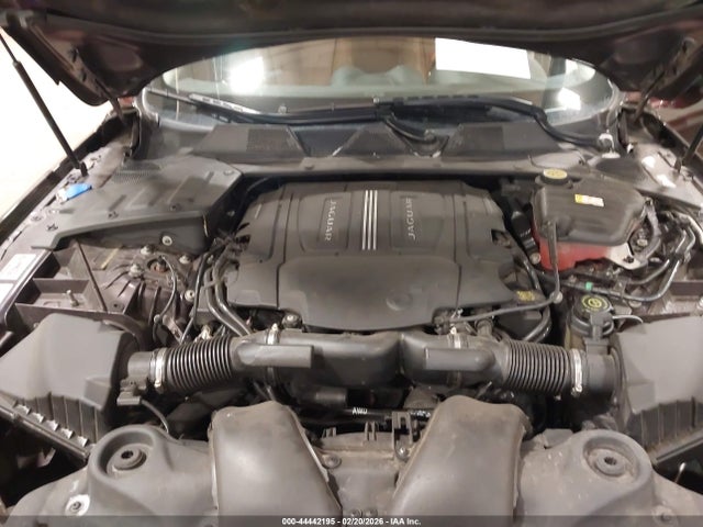 2016 JAGUAR XJ SAJWJ1CD1G8V99080 Photo 9