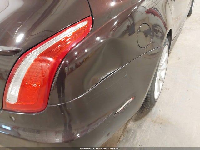 2016 JAGUAR XJ SAJWJ1CD1G8V99080 Photo 5