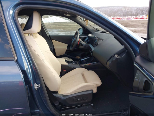 44442200 :رقم المزاد ، 5UX73GP07S9042831 vin ، 2025 Bmw X3 M50 Xdrive مزاد بيع