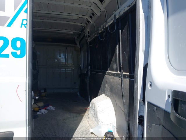 44442213 :رقم المزاد ، 3C6MRVJG9ME509539 vin ، 2021 Ram Promaster 3500 Cargo Van High Roof 159 Wb Ext مزاد بيع
