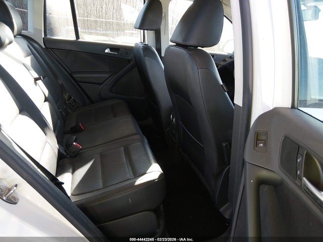 Aukcja sprzedaży 2017 Volkswagen Tiguan 2.0t/2.0t S, vin: WVGAV7AX0HK019623, numer aukcji: 44442245