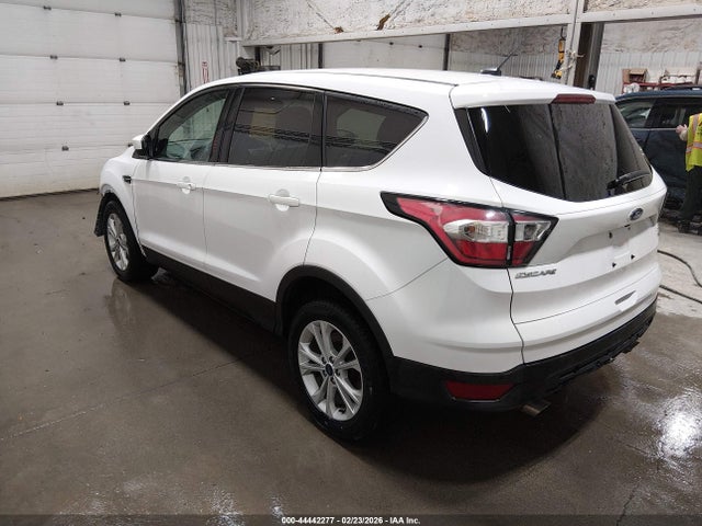 Ford ESCAPE SE 2017 1FMCU9GD6HUC54715 Image 3