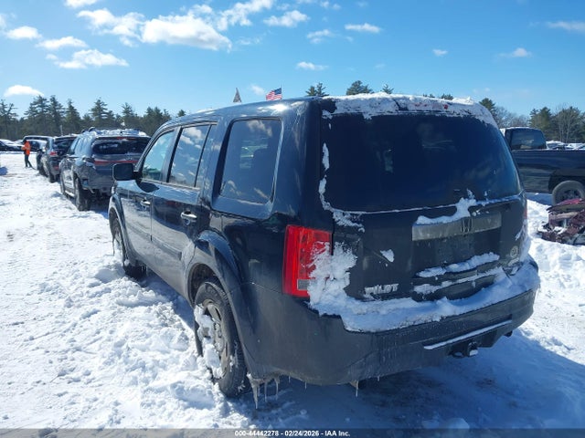 Honda PILOT LX 2015 5FNYF4H24FB069847 Image 3