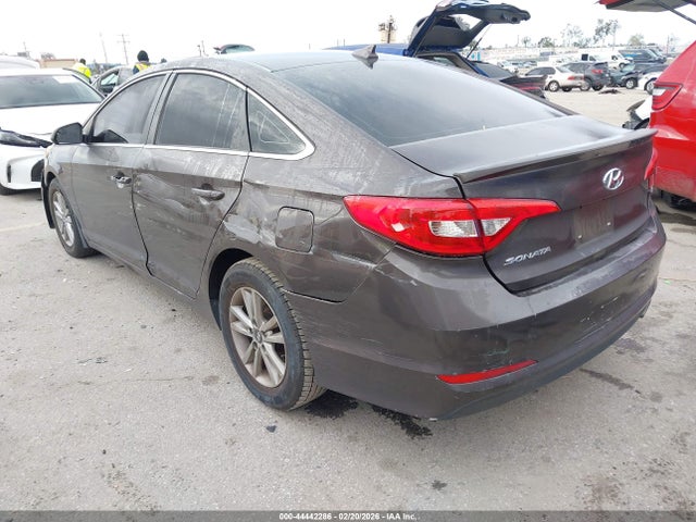 Hyundai SONATA SE 2016 5NPE24AF6GH301170 Image 3