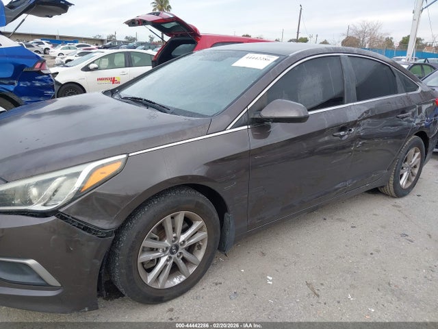 Hyundai SONATA SE 2016 5NPE24AF6GH301170 Image 6