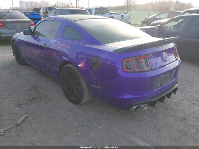2013 FORD MUSTANG 1ZVBP8AMXD5260058 Photo 2