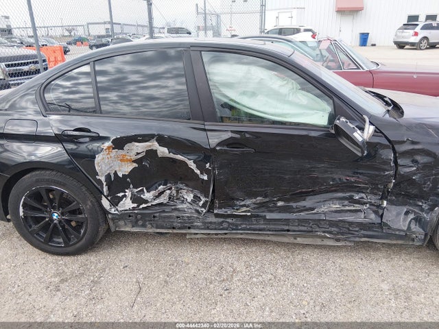 2018 BMW 320I WBA8E1G55JNU90433 Photo 5