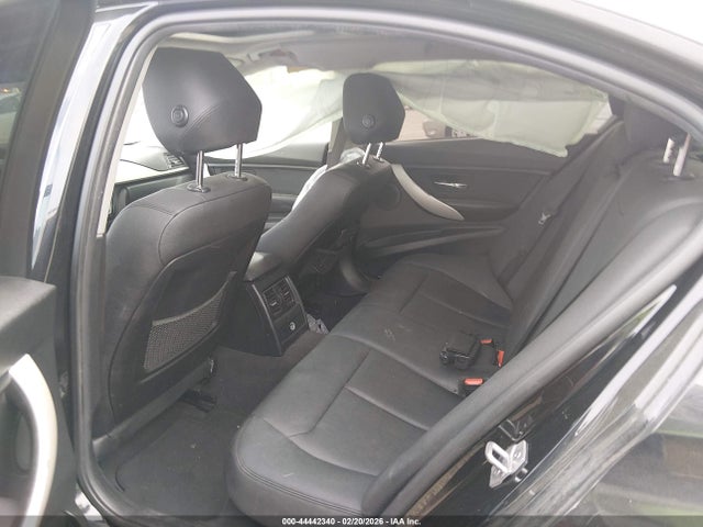 2018 BMW 320I WBA8E1G55JNU90433 Photo 7