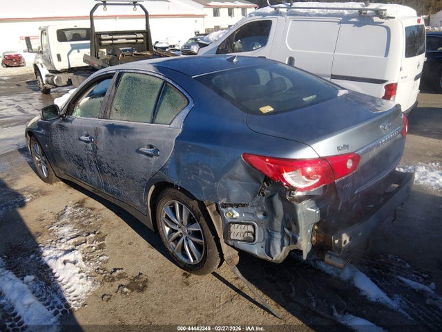 JN1BV7AR5FM399475 Infiniti Q50 Premium