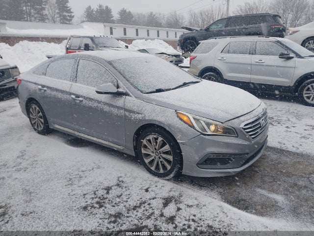 2015 HYUNDAI SONATA 5NPE34AF2FH029485