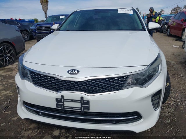 5XXGT4L37JG257630 KIA Optima S