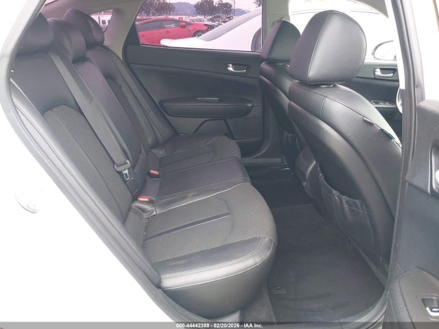 5XXGT4L37JG257630 KIA Optima S