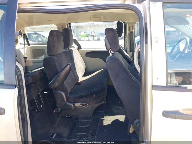 2C4RDGBGXER130556 Dodge Grand Caravan American Value Pkg