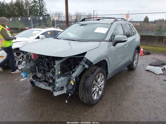 Toyota Rav4 Xle Premium 2021 2T3A1RFV9MW169380 Image 2