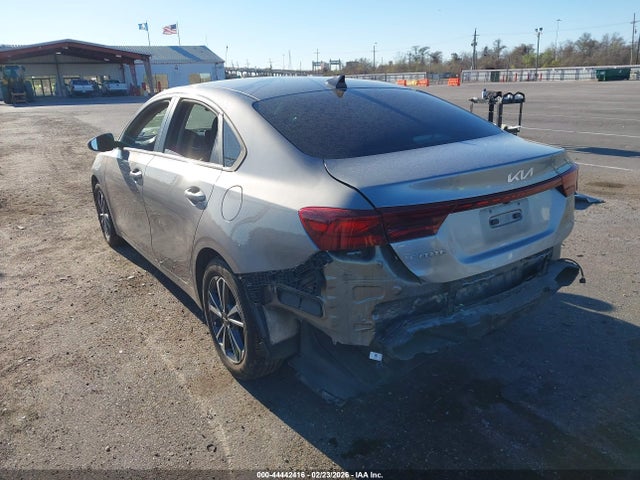 3KPF24ADXPE536274 KIA Forte Lxs
