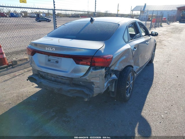 3KPF24ADXPE536274 KIA Forte Lxs