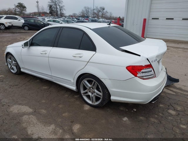 Продажа на аукционе авто 2014 Mercedes-benz C 250 Sport, vin: WDDGF4HB4EA953635, номер лота: 44442443