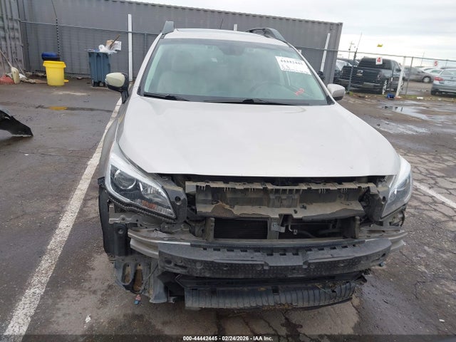 4S4BSANCXH3220957 Subaru Outback 2.5i Limited