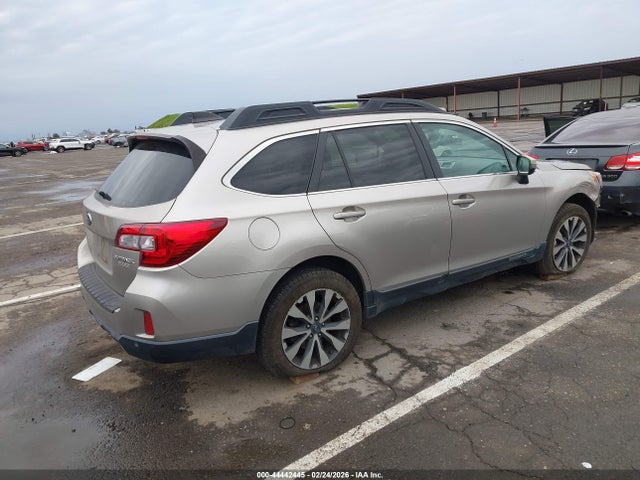 4S4BSANCXH3220957 Subaru Outback 2.5i Limited