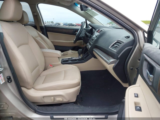 4S4BSANCXH3220957 Subaru Outback 2.5i Limited