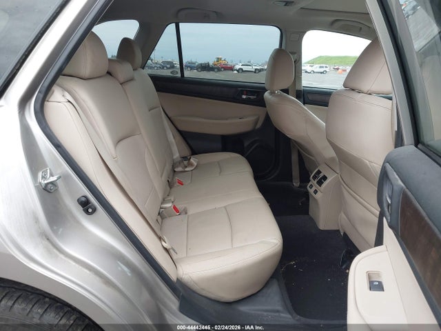 4S4BSANCXH3220957 Subaru Outback 2.5i Limited