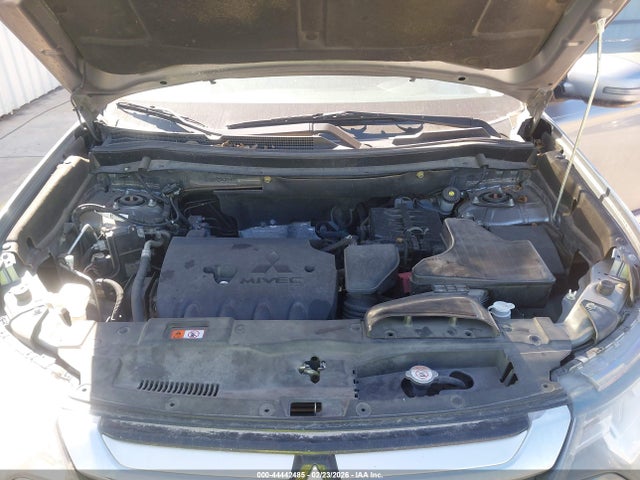 2016 MITSUBISHI OUTLANDER JA4AD3A32GZ050479 Photo 9