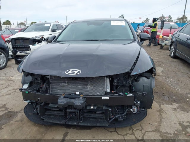 KMHL34JJ4SA111596 Hyundai Sonata Hybrid Sel