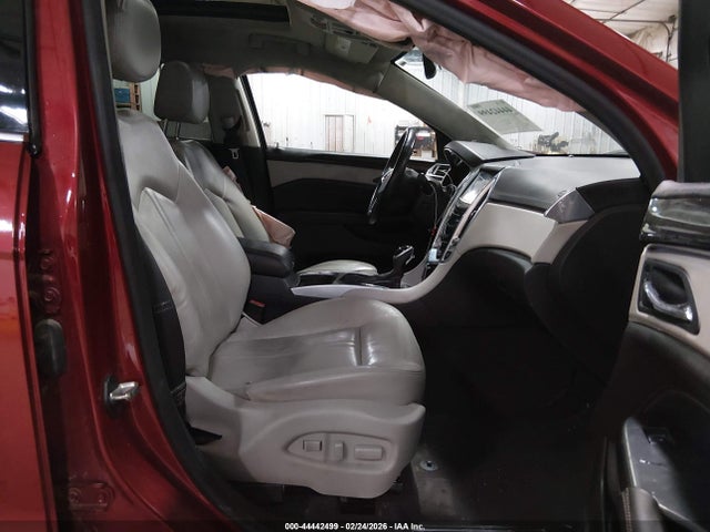44442499 :رقم المزاد ، 3GYFNEE34ES641416 vin ، 2014 Cadillac Srx Luxury Collection مزاد بيع