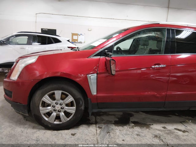 44442499 :رقم المزاد ، 3GYFNEE34ES641416 vin ، 2014 Cadillac Srx Luxury Collection مزاد بيع