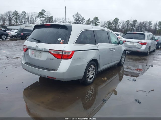 2011 HONDA ODYSSEY 5FNRL5H47BB025436 Photo 3