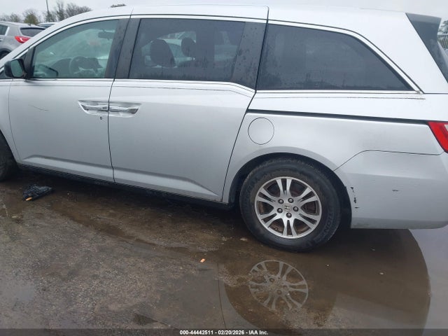 2011 HONDA ODYSSEY 5FNRL5H47BB025436 Photo 5