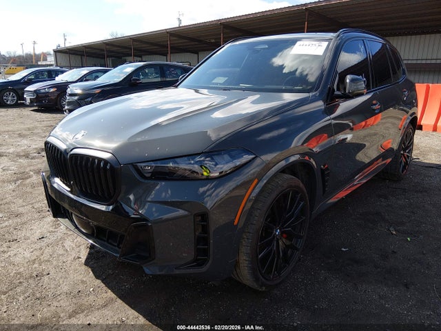 2024 BMW X5 5UX13EU05R9U03868 Photo 1