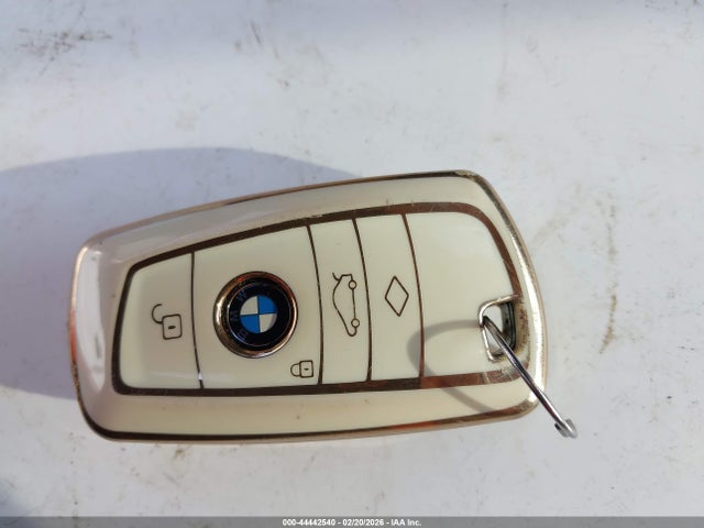 2018 Bmw 330e Iperformance მანქანა იყიდება აუქციონზე, vin: WBA8E1C56JA758452, აუქციონის ნომერი: 44442540