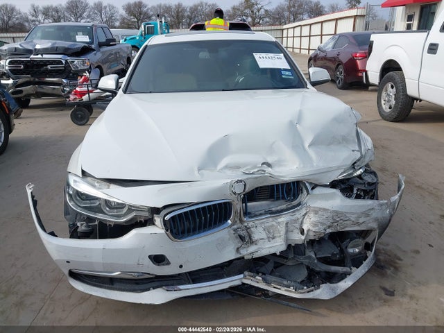 2018 Bmw 330e Iperformance მანქანა იყიდება აუქციონზე, vin: WBA8E1C56JA758452, აუქციონის ნომერი: 44442540