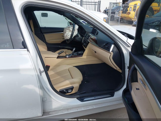 2018 Bmw 330e Iperformance მანქანა იყიდება აუქციონზე, vin: WBA8E1C56JA758452, აუქციონის ნომერი: 44442540