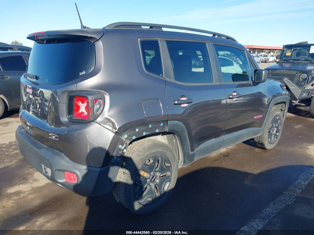 ZACCJBAB3JPH26971 Jeep Renegade Upland Edition 4x4
