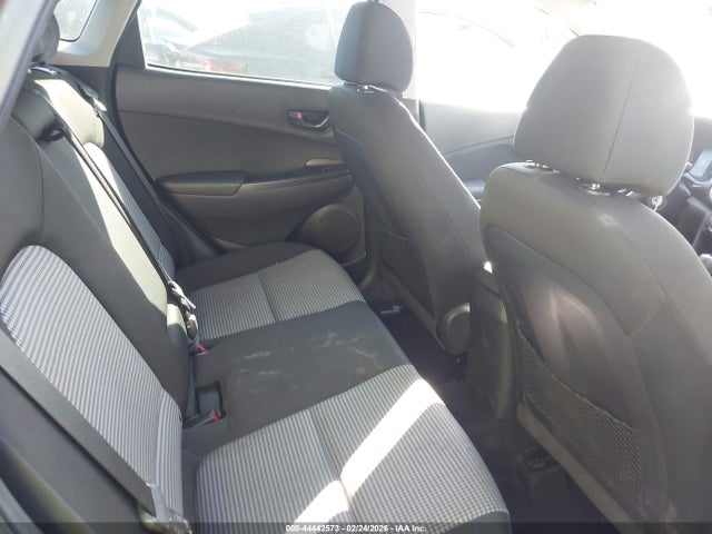 KM8K12AA8MU688123 Hyundai Kona Se