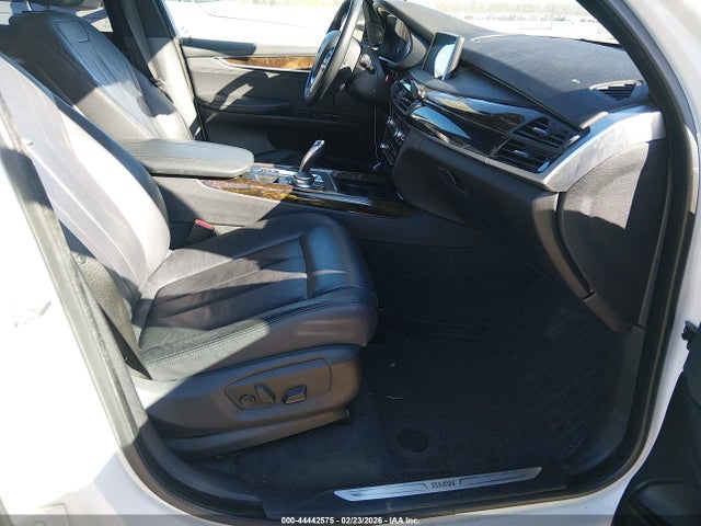 44442575 :رقم المزاد ، 5UXKR2C30H0U22392 vin ، 2017 Bmw X5 Sdrive35i مزاد بيع
