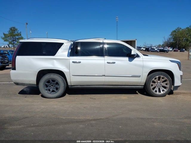 Продажа на аукционе авто 2016 Cadillac Escalade Esv Premium Collection, vin: 1GYS3JKJ8GR300641, номер лота: 44442589