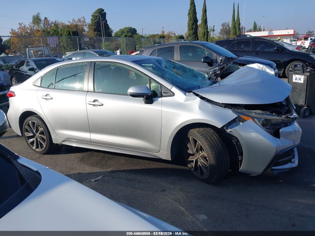 JTDP4RCE4LJ029806 Toyota COROLLA SE