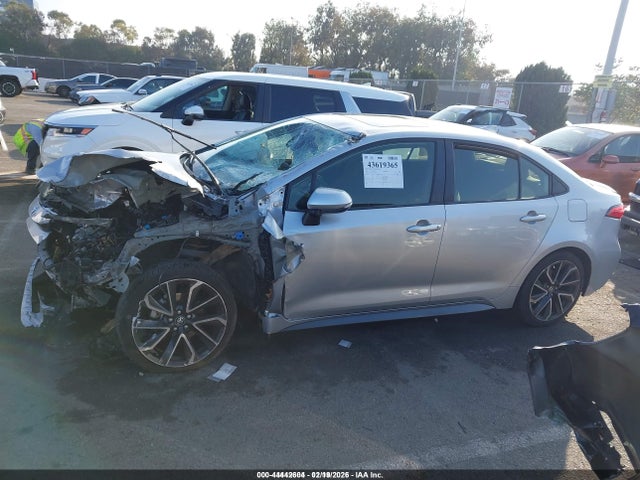 JTDP4RCE4LJ029806 Toyota COROLLA SE