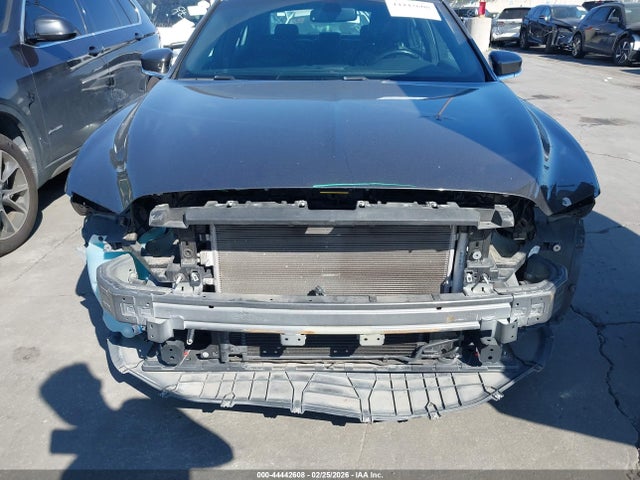 1LN6L9SK2H5603319 Lincoln Continental Select