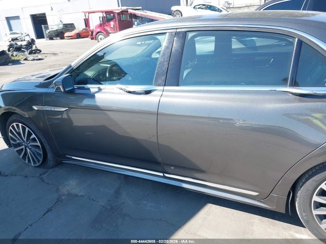 1LN6L9SK2H5603319 Lincoln Continental Select