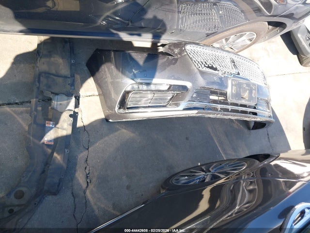 1LN6L9SK2H5603319 Lincoln Continental Select