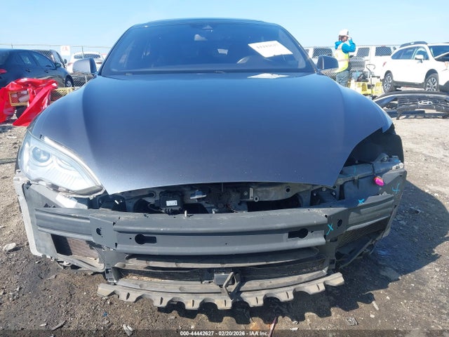 Aukcja sprzedaży 2016 Tesla Model S 60/70/75/85, vin: 5YJSA1E1XGF136953, numer aukcji: 44442627