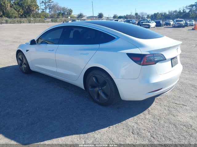 Продаж на аукціоні авто 2020 Tesla Model 3 Standard Range Plus Rear-wheel Drive/standard Range Rear-wheel Drive, vin: 5YJ3E1EA3LF706911, номер лоту: 44442630