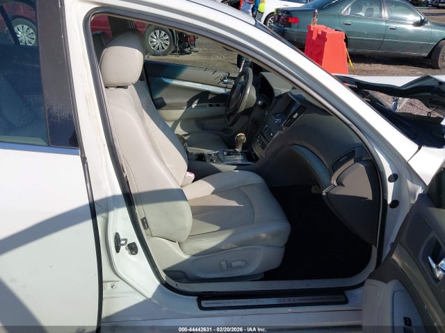 2010 Infiniti G37 Journey მანქანა იყიდება აუქციონზე, vin: JN1CV6AP4AM402162, აუქციონის ნომერი: 44442631