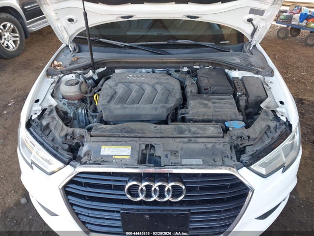 2018 AUDI A3 WAUAUGFF2J1011474 Photo 9