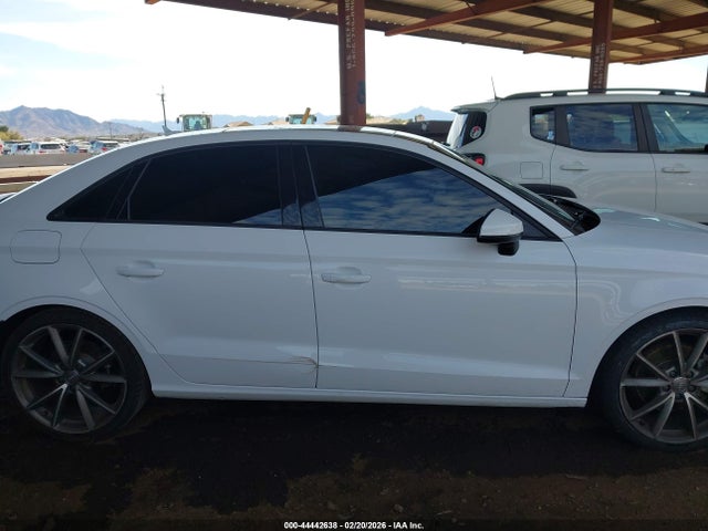 Продажа на аукционе авто 2018 Audi A3 2.0t Premium/2.0t Tech Premium, vin: WAUAUGFF2J1011474, номер лота: 44442638