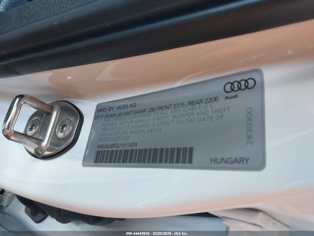 2018 AUDI A3 WAUAUGFF2J1011474 Photo 8
